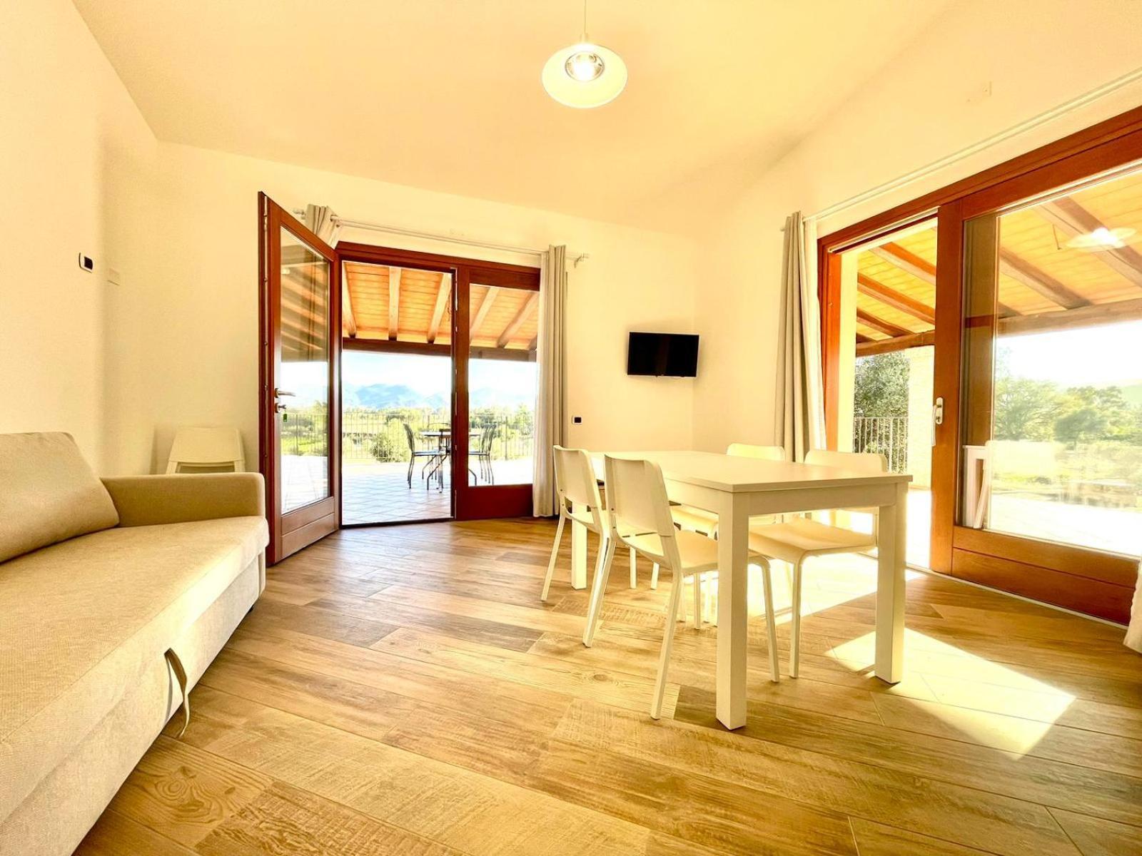 Cronta Apartments Bari Sardo Exterior photo